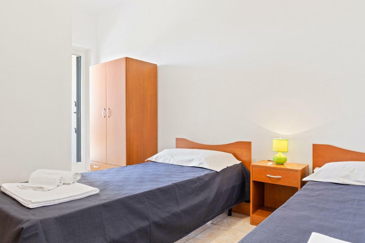 Focallo Seaside Holiday Flat Santa Maria Del Focallo Exterior photo