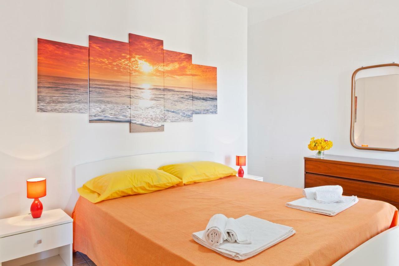 Focallo Seaside Holiday Flat Santa Maria Del Focallo Exterior photo